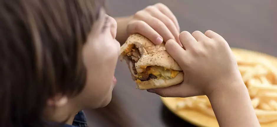 A revertir la obesidad infantil_novedad_940x430-min A revertir la obesidad infantil_novedad_940x430-min